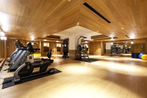 อินเฮาส์ โฮเต็ล แกรนด์ (Inhouse Hotel Grand)1