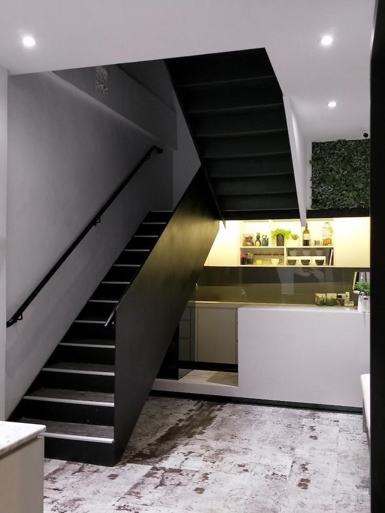 Small Hotel4