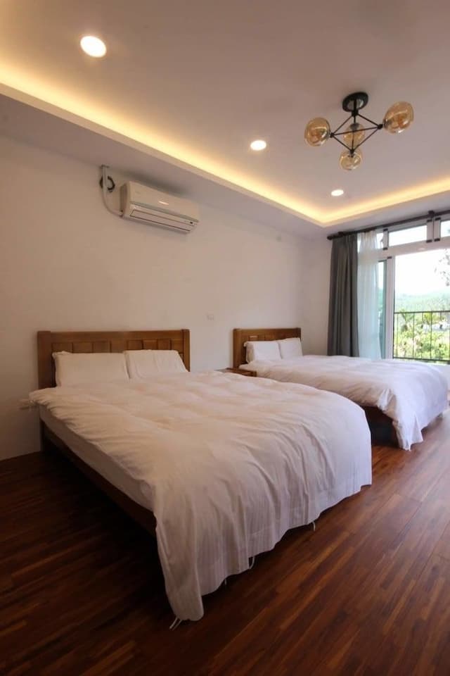 Deluxe Quadruple Room, 2 Double Beds, Non Smoking