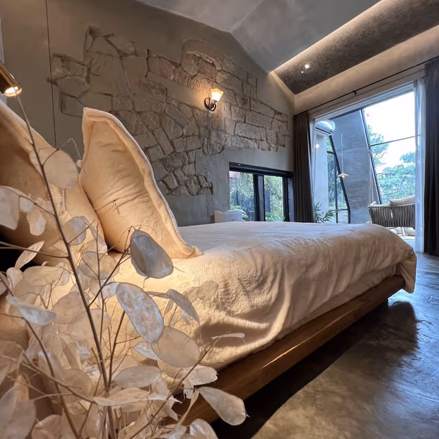 Elite Cabin