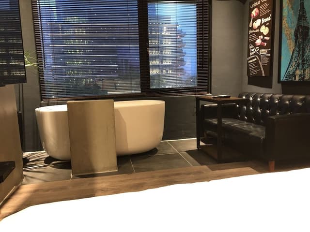 Design Room, 1 Double Bed, City View