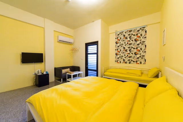 Triple Room