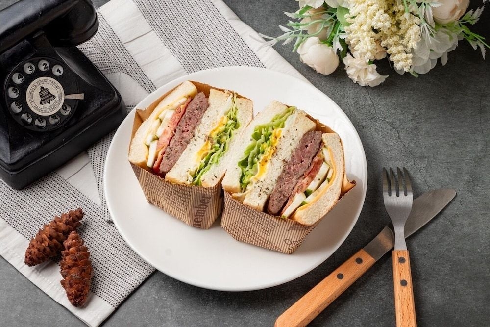 Mieh's Inn4