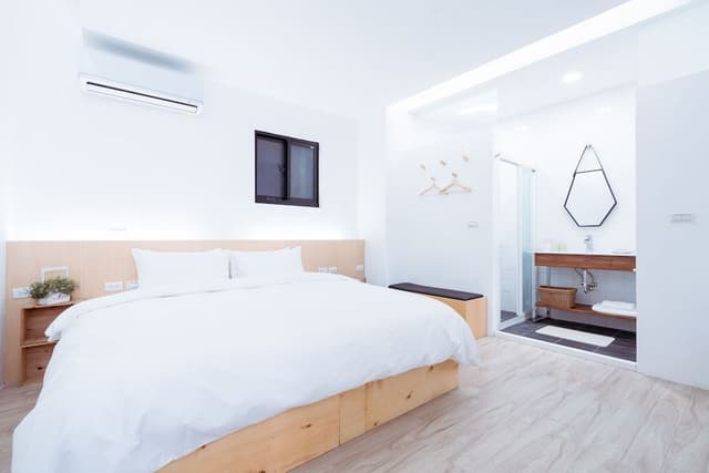 Gallery Double Room, 1 King Bed