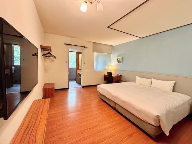Standard Room (No Pets Allowed)
