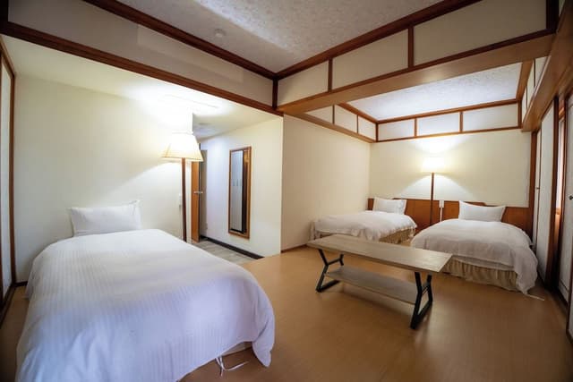 Comfort Triple Room