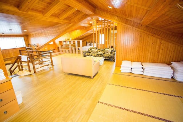 Family Room (10 people)