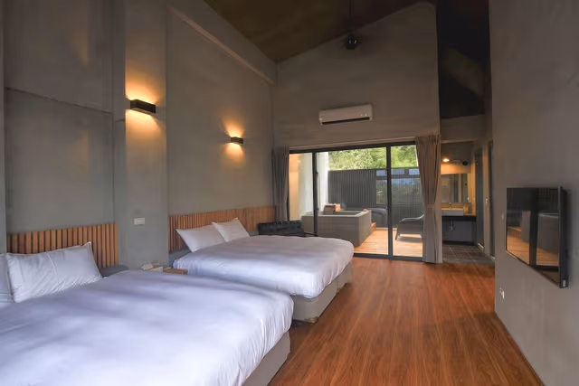 Quadruple Room, 2 Queen Beds, Non Smoking, Mountain View