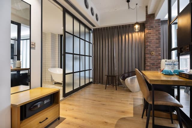Deluxe Quadruple Room