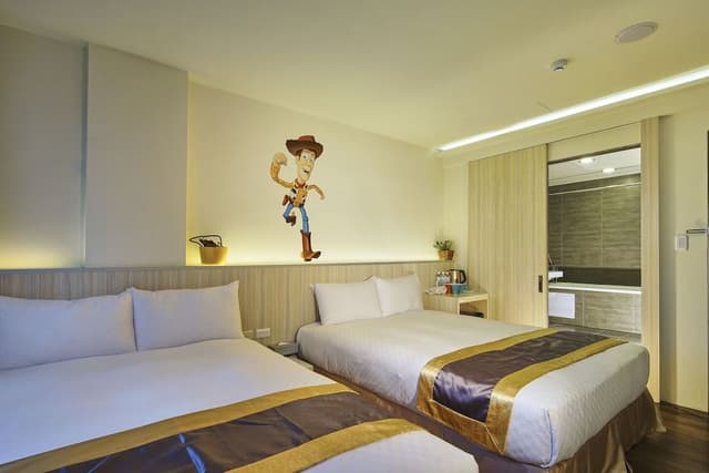 Deluxe Quadruple Room