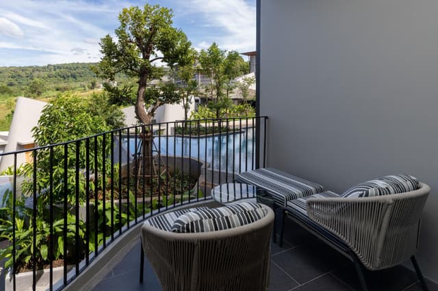 Three Bedroom Suite Pool Access