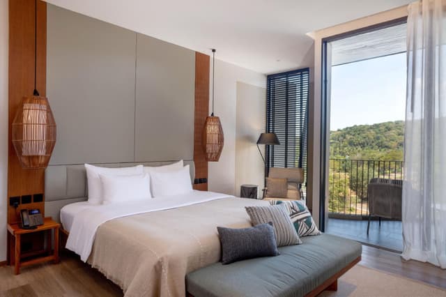 Three Bedroom Suite Pool Access