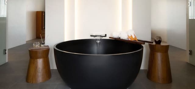 Khiri Suite