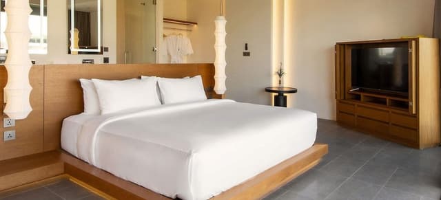 Khiri Suite