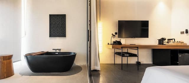Grand Deluxe Room