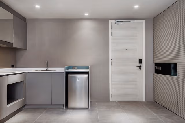 1 Bedroom Suite