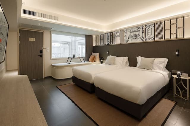 Deluxe Twin Room