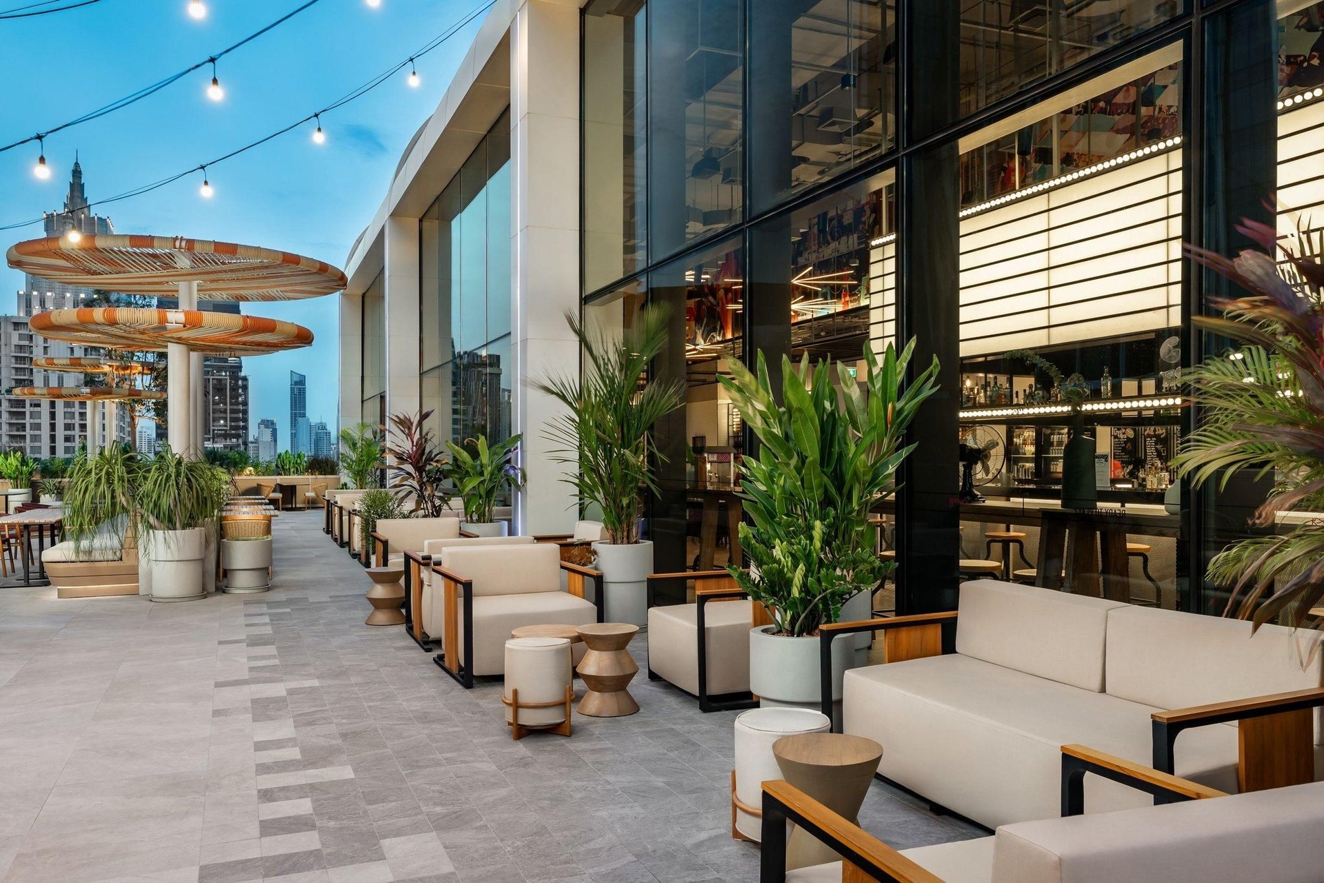 ม็อกซี่ แบงค็อก ราชประสงค์ (Moxy Bangkok Ratchaprasong)4