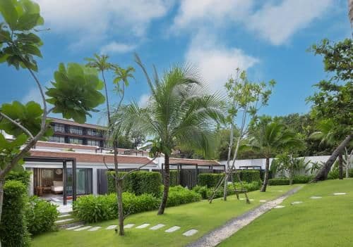 Beachfront Pool Villa