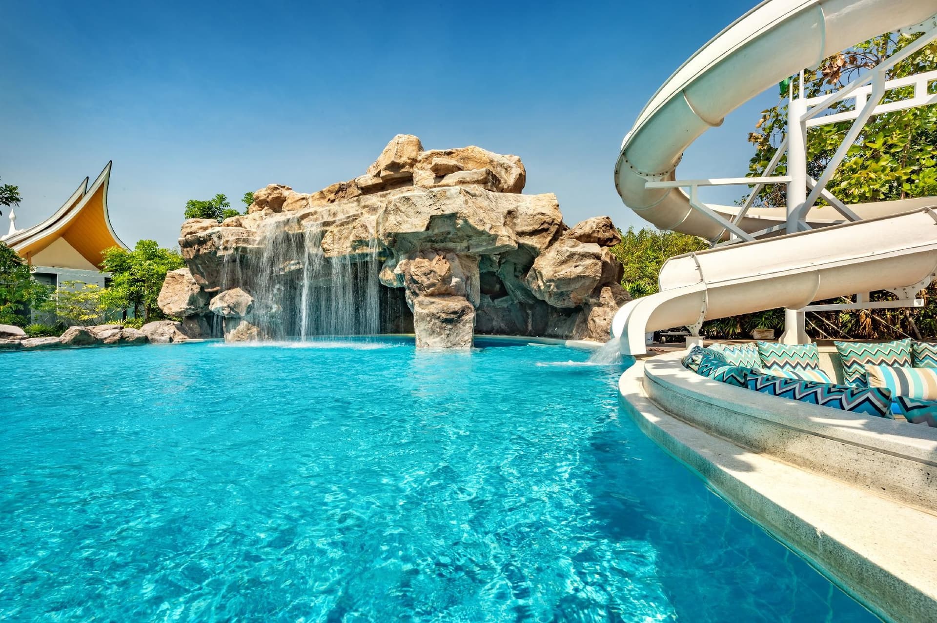 Phukalini Luxury Pool Villa & Onsen Phukalini Luxury Pool Villa & Onsen