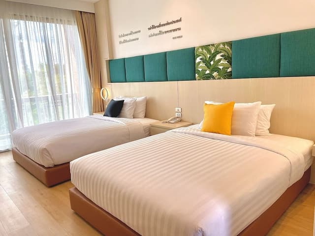 Standard Twin Room