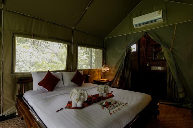 Exotic Hideaway