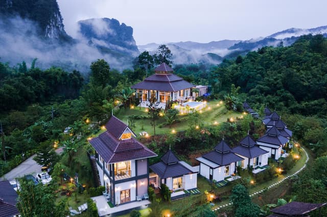 King room villa garden view