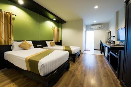 Deluxe Twin Bed