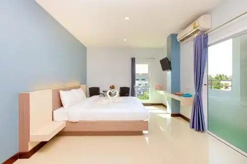 โรงแรมเฌอแตม โรงแรมเฌอแตม