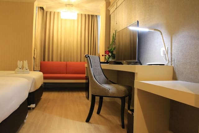 Superior Twin Room