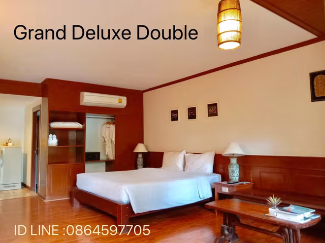 Grand Deluxe