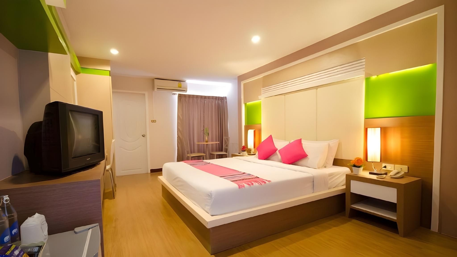 เจริญจิต เฮาส์ (Charoenchit House)2