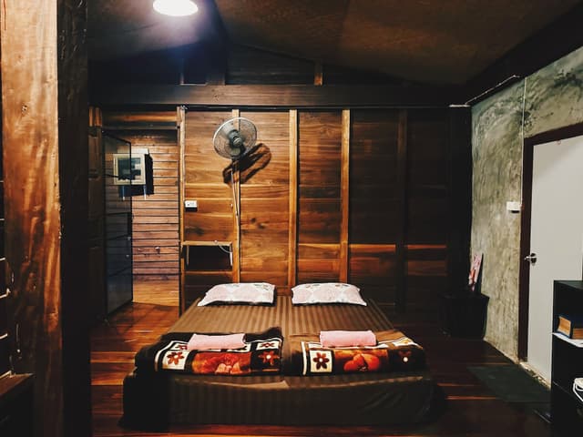 2 King Beds