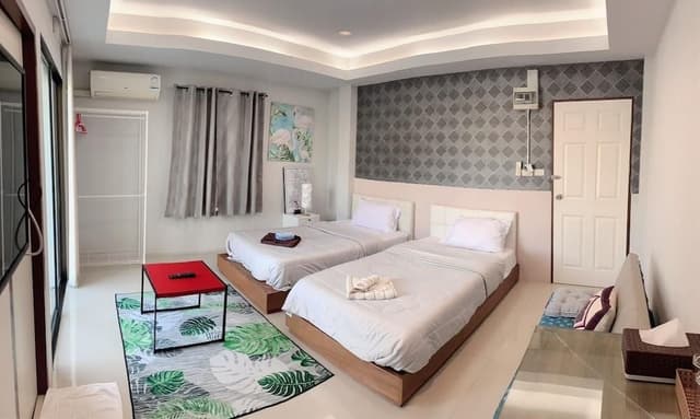 Studio, 2 Twin Beds, Balcony