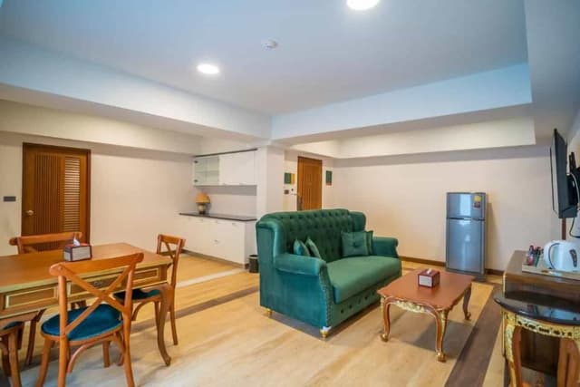 Executive Suite