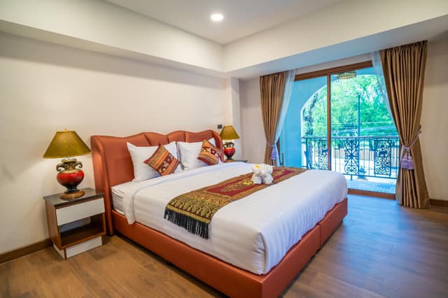 Deluxe King Room