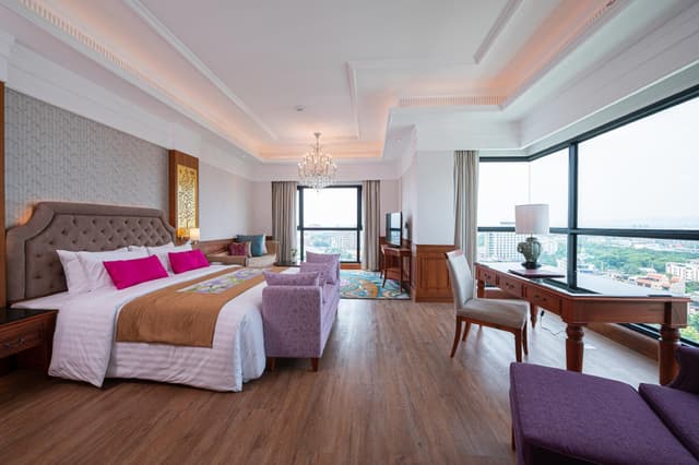 Royal Suite