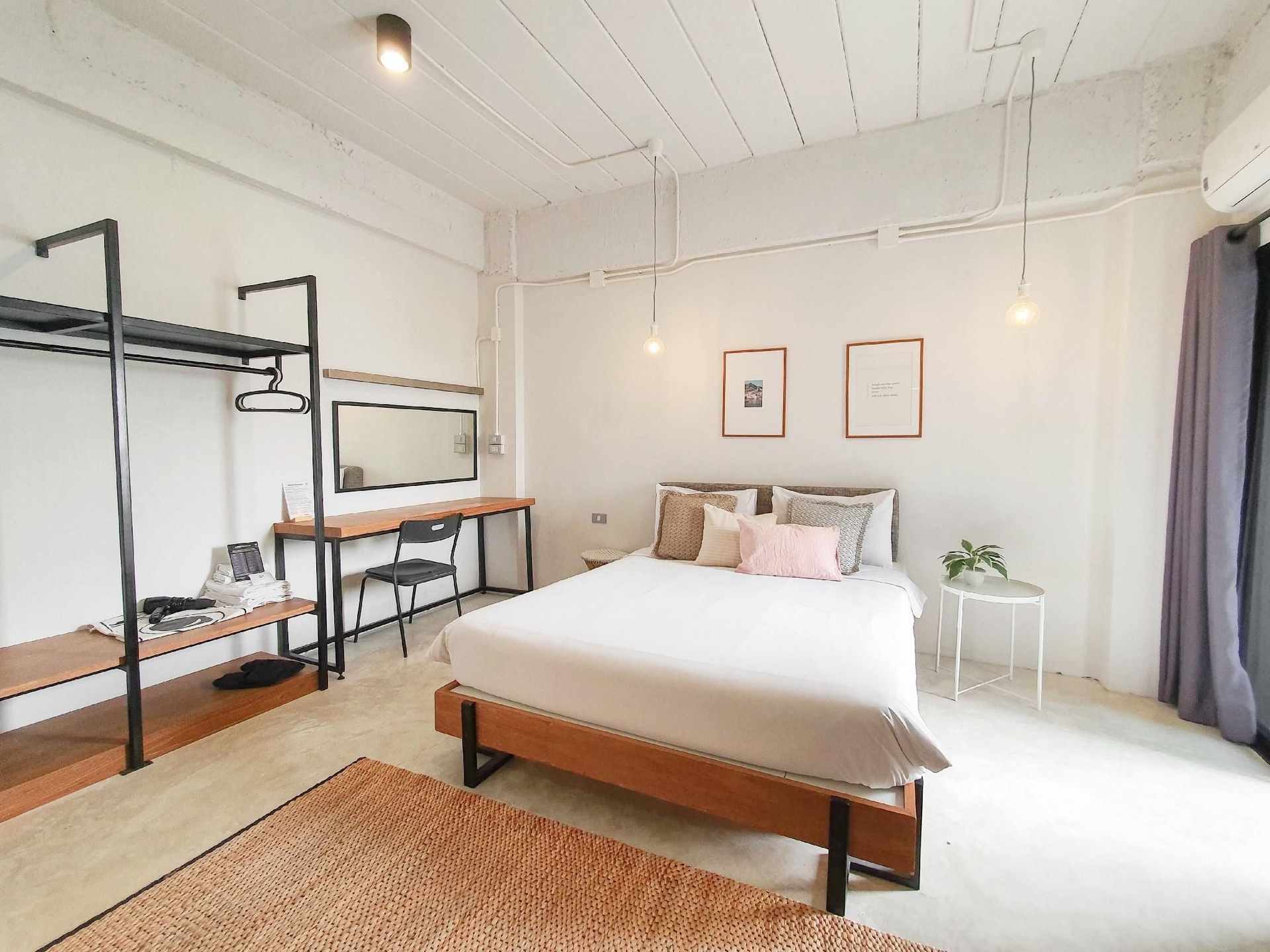 เดอะ 51 โฮมเทล (The 51 Hometel)2