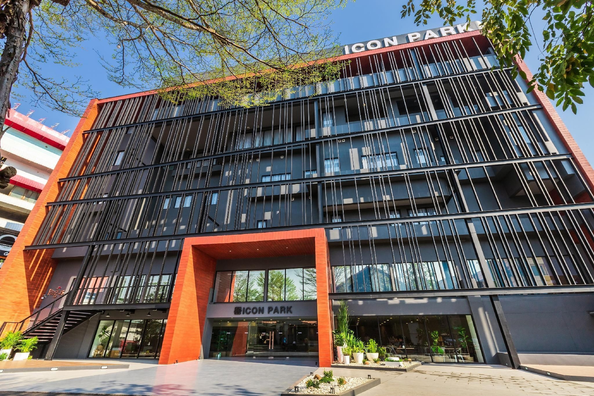 สลีป ซี โฮสเทล บาย ไอค่อนพาร์ค (Sleep Z Hostel by Icon Park)0