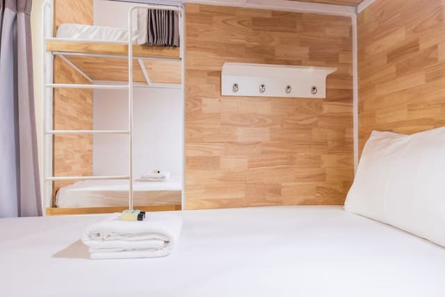 Economy Shared Dormitory, Women only