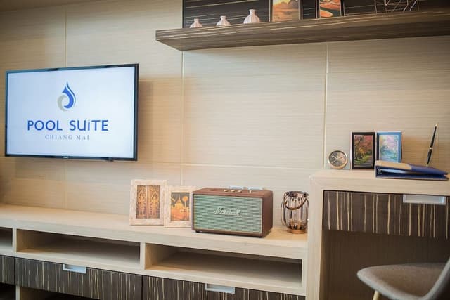 Rooftop Pool Suite Double Bed