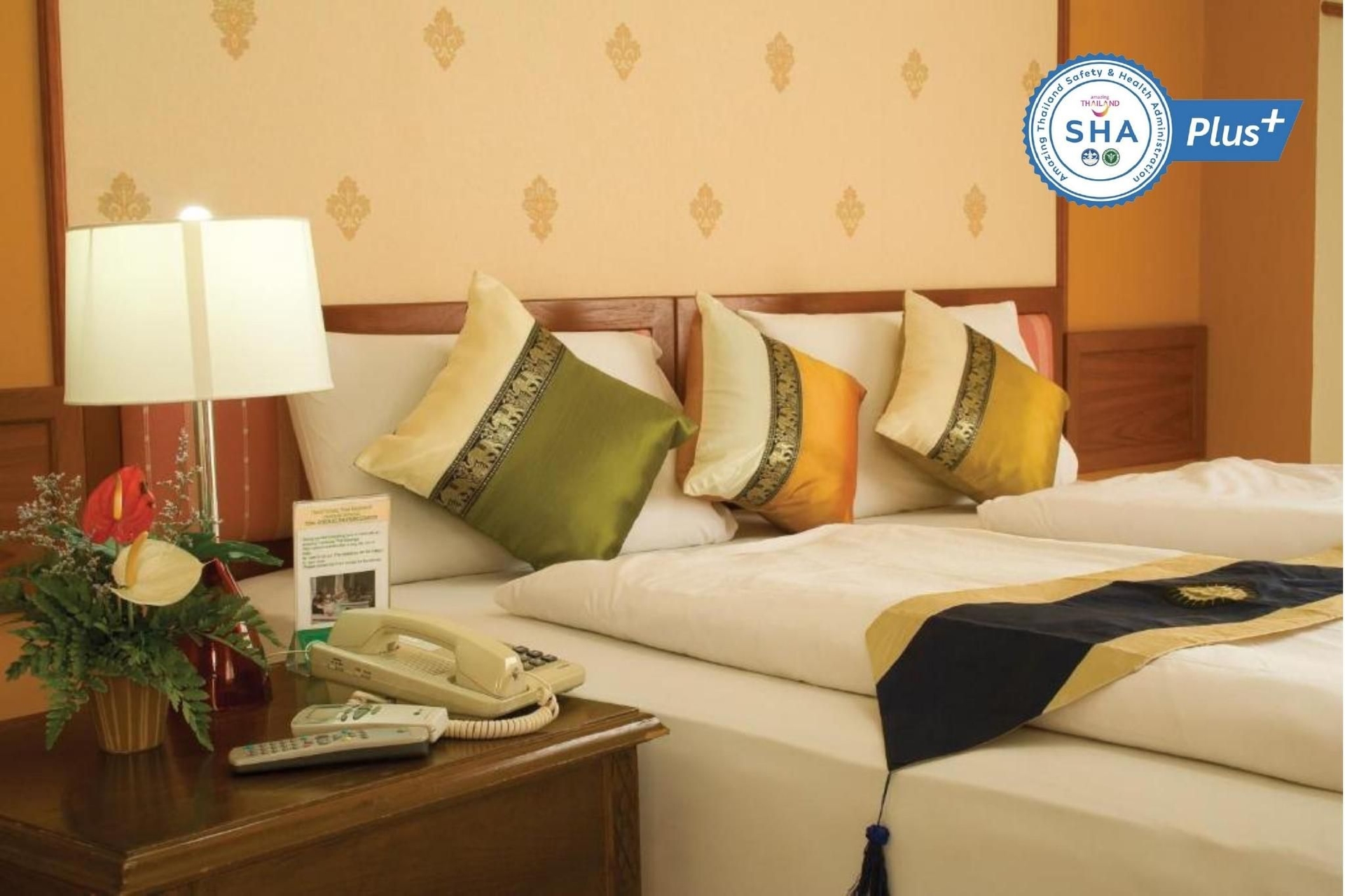 โรงแรมพีเพิล เพลซ คลาสสิก (People Place Classic Hotel)3
