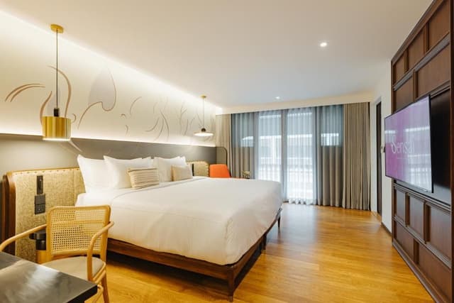 Corner Suite