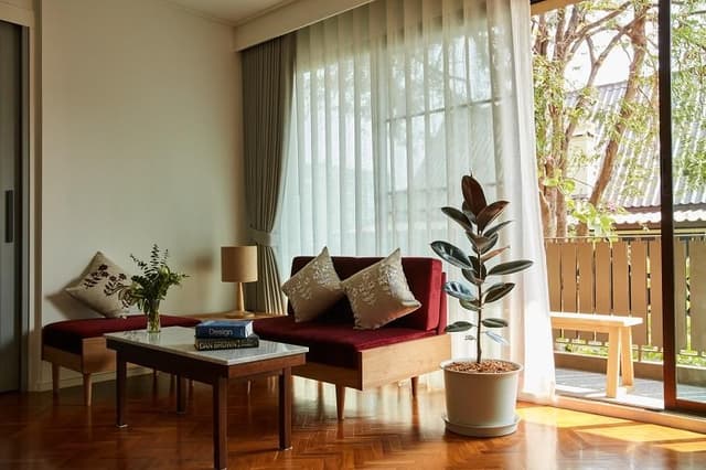 Queen Suite with Balcony