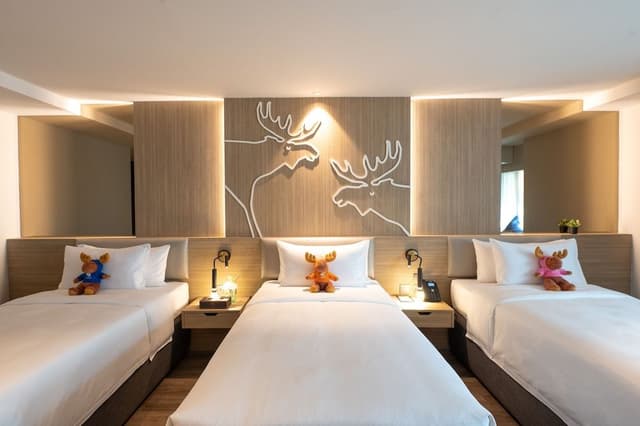 Triple Bed with Shower