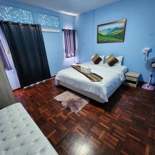 Chiangmai First House & Tour Chiangmai First House & Tour