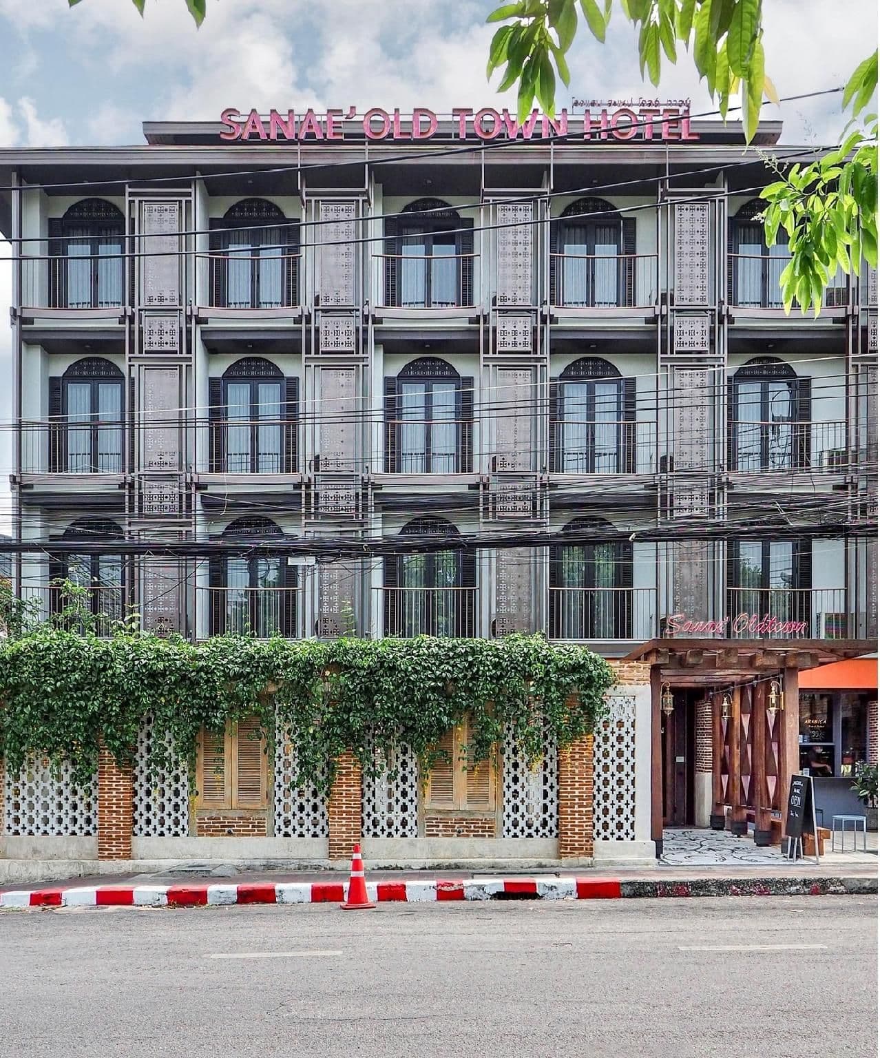 Sanae' Oldtown Hotel Sanae' Oldtown Hotel