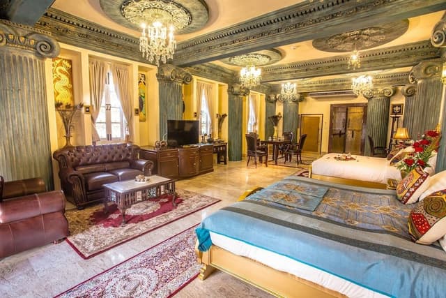 Royal Suite