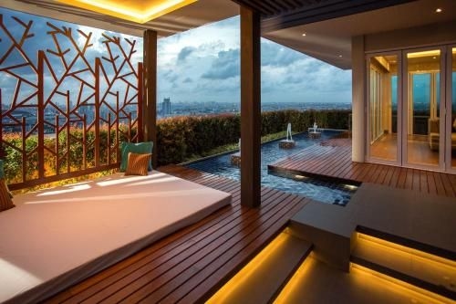 โรงแรมเดอะ แกรนด์ โฟร์วิงส์ คอนเวนชั่น (The Grand Fourwings Convention Hotel)2