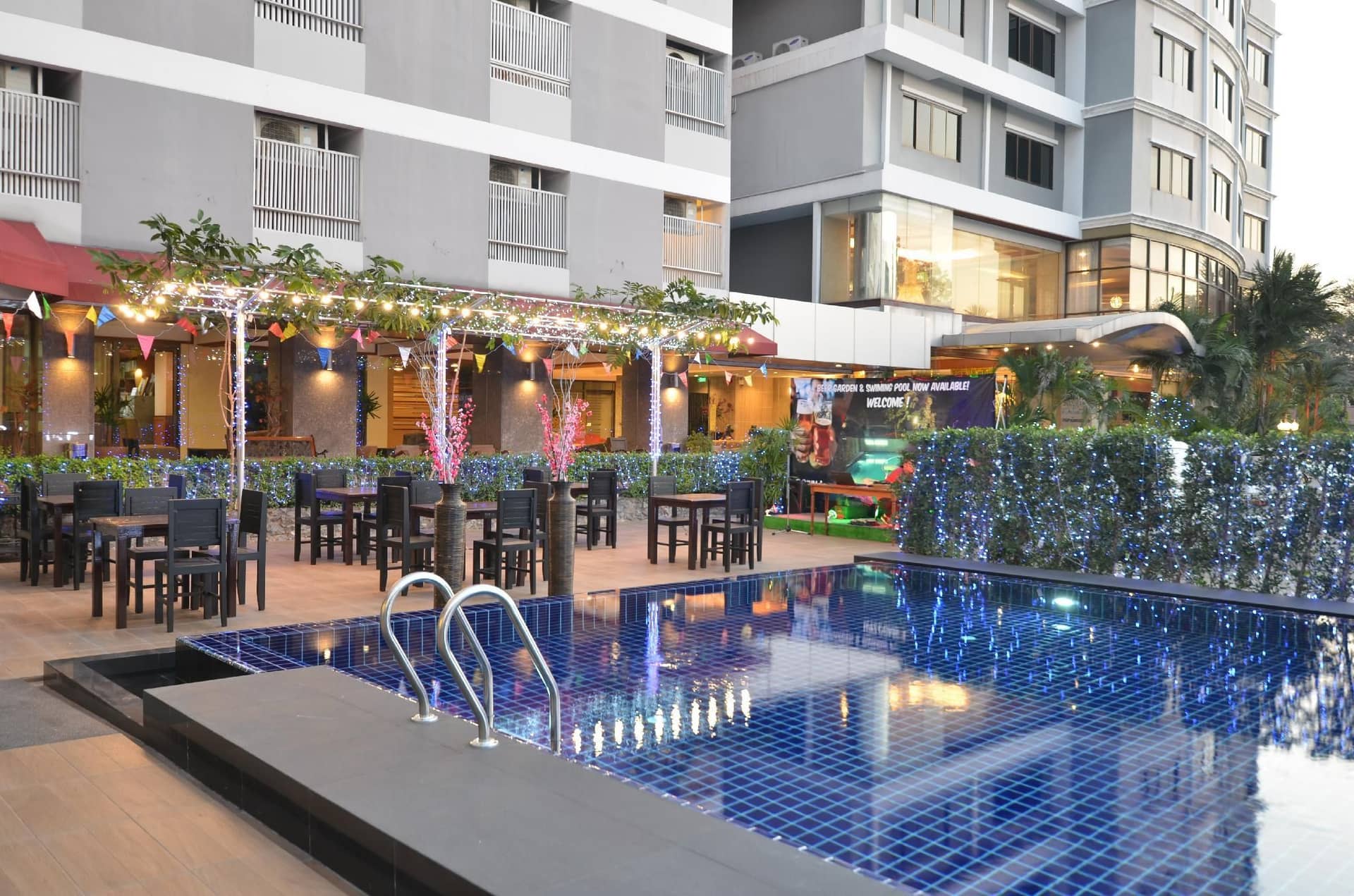 โรงแรมธารา การ์เด้น โรงแรมธารา การ์เด้น